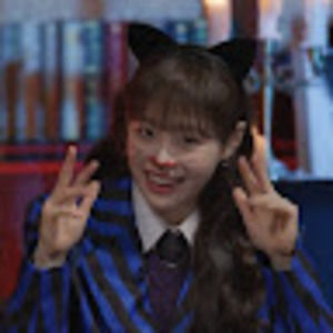 Meet your Posher, Wendy